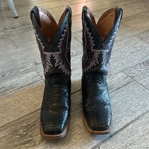 DAN POST WOMEN'S 7 BLACK PYTHON COWBOY BOOTS EXOTIC WESTERN BROAD SQUARE TOE